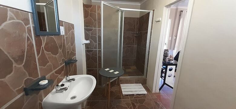 Hotel Potties Guest House