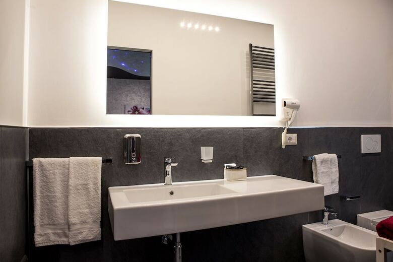 Bhagya Gallipoli Rooms & Suites