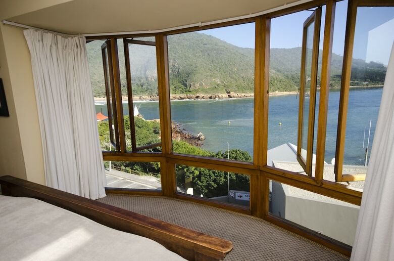 Hotel Augusta Bay