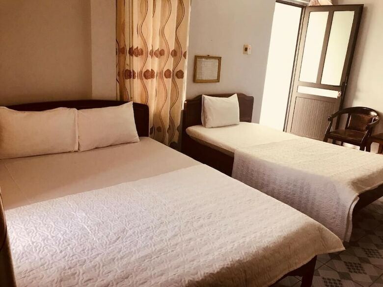 Hostal Halong Bay View Hostel