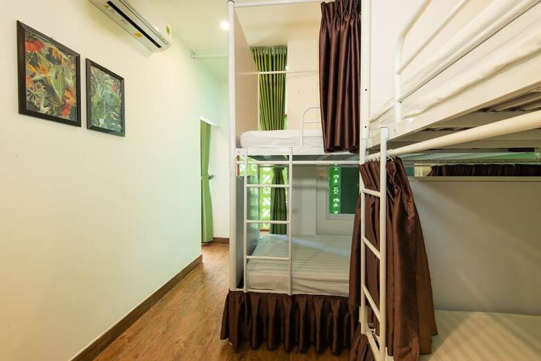 Hostal La Hostel