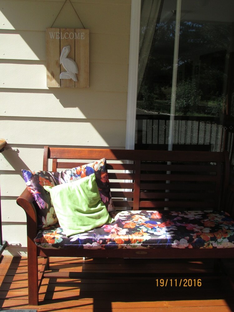 Lazy Days Bed And Breakfast Cottage