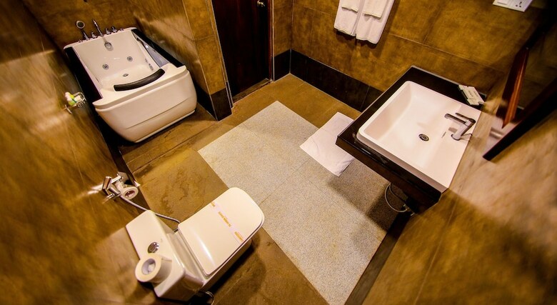 Hotel Kaveri Ayurveda Resort