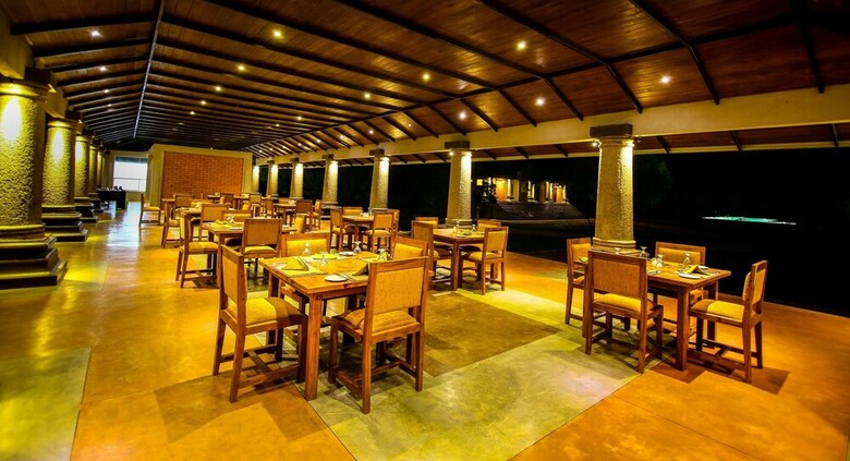 Hotel Kaveri Ayurveda Resort