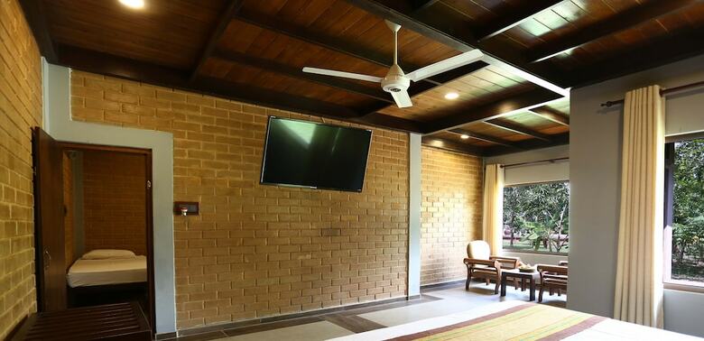 Hotel Kaveri Ayurveda Resort