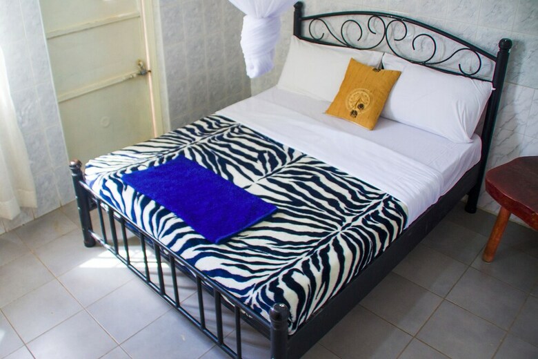 Hotel Alvers Mukono