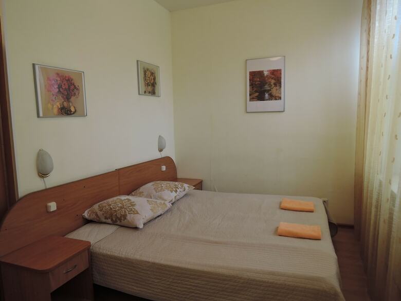 Avita 1 Hotel
