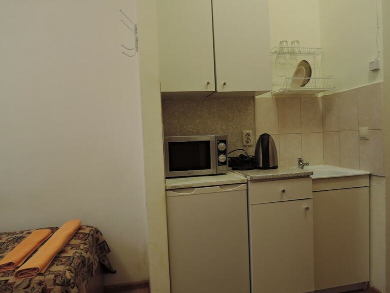 Avita 1 Hotel