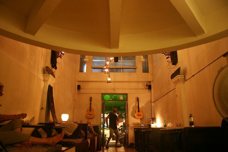 Hostal Born Free Hostel