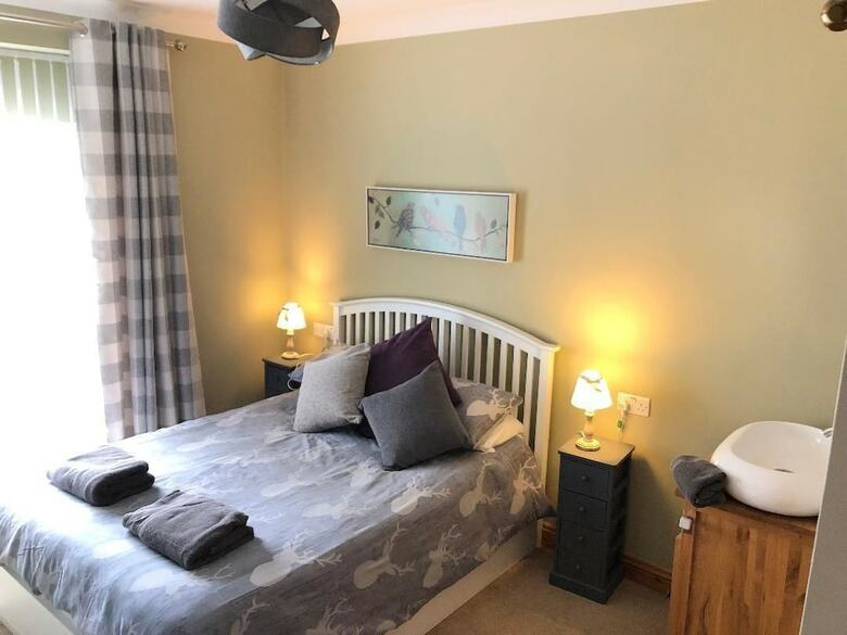 Bed & Breakfast Crossvilla Guest House & Tea Room