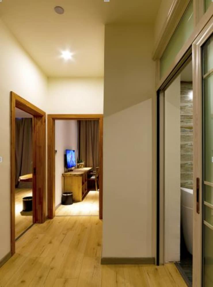 Puqi Nanting Garden Hotel