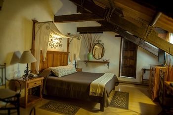 Hotel Casavieja