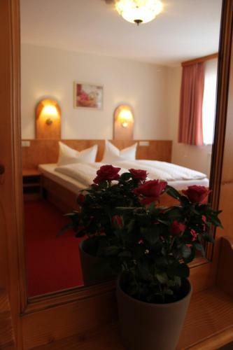 Posada Gasthaus& Pension Zum Roten Haus
