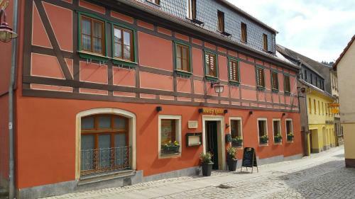 Posada Gasthaus& Pension Zum Roten Haus