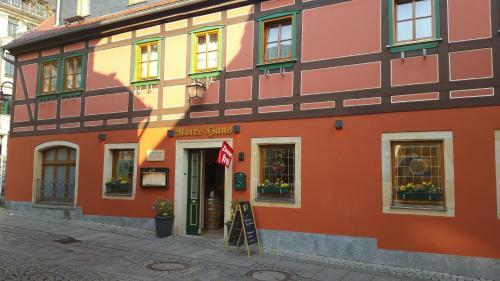 Posada Gasthaus& Pension Zum Roten Haus