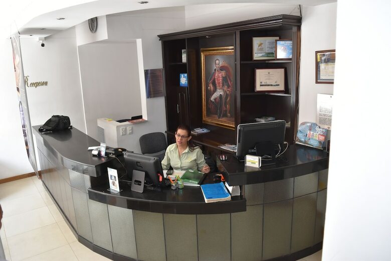 Hotel Bolivar Plaza