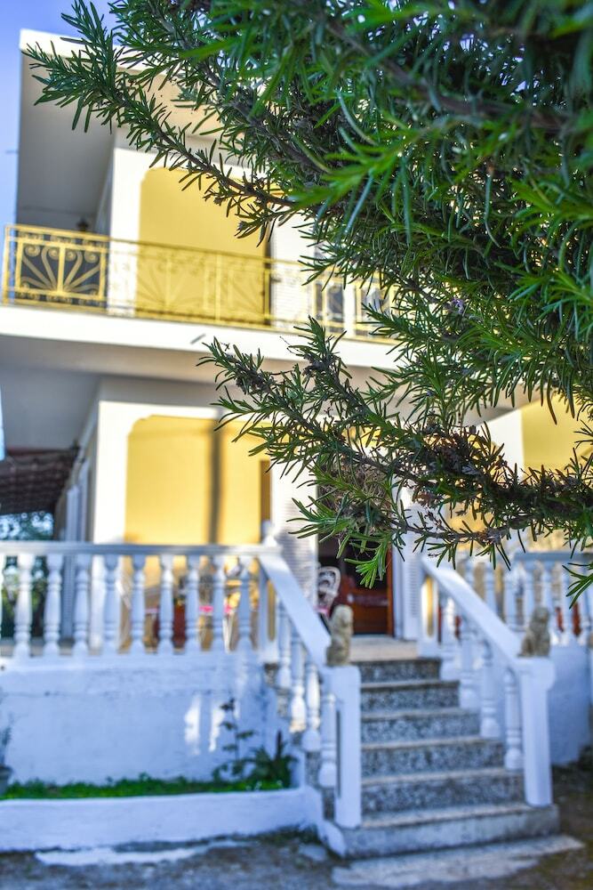 Apartamentos Anemos Holidays House