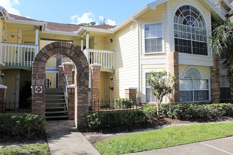 Charming 3 Bed Vacation Villa Near Disney (31) By Dreams Vr