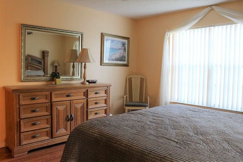 Charming 3 Bed Vacation Villa Near Disney (31) By Dreams Vr