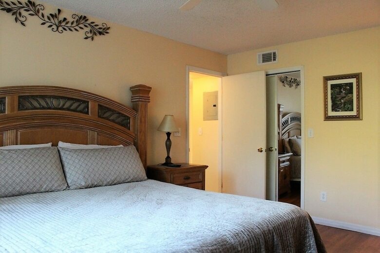 Charming 3 Bed Vacation Villa Near Disney (31) By Dreams Vr