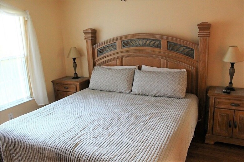 Charming 3 Bed Vacation Villa Near Disney (31) By Dreams Vr