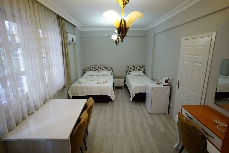Hotel Lafontaine Konak Otel