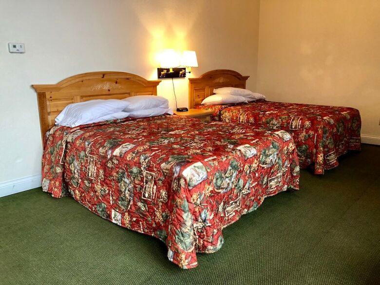 Hotel Riverchase Lodge