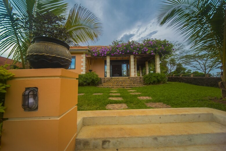 Hotspring Villas