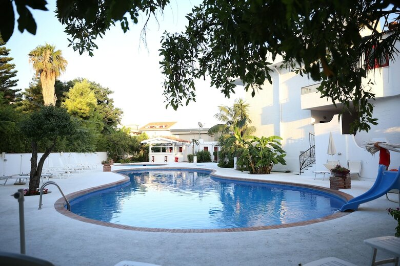 Assinos Palace Hotel