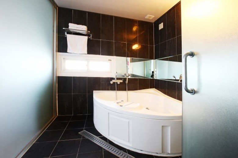Q Hotel
