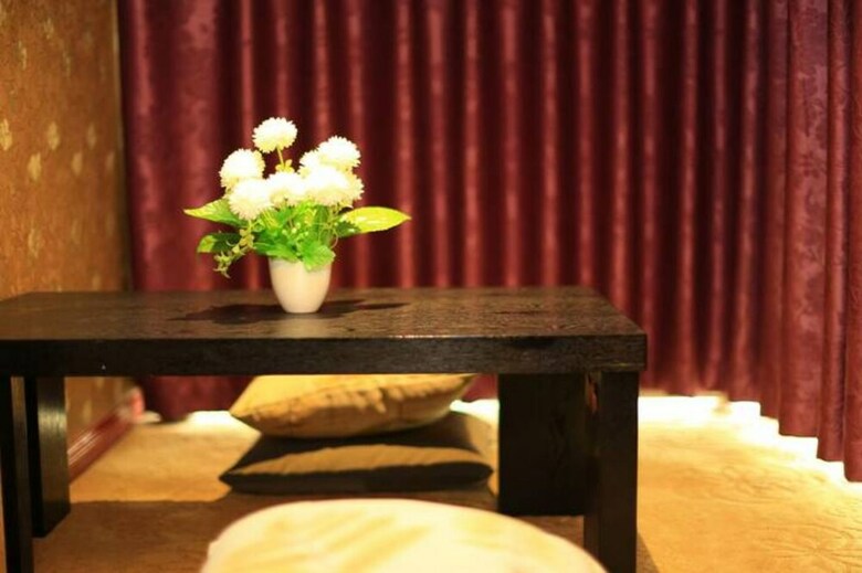 Tuteng Impression Hotel Tiyuan Branch