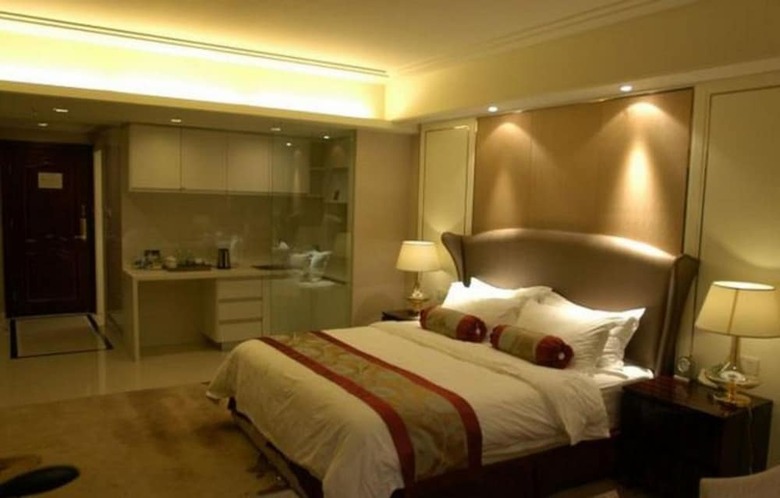 Chengdu Alice Hotel