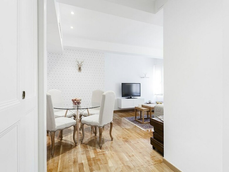 Principe de Vergara Apartment