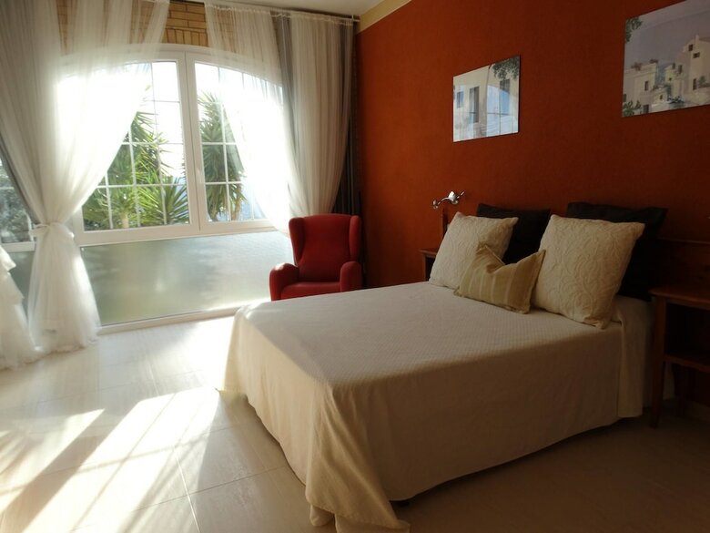 Casa En Urbanizaci�n Les Teules