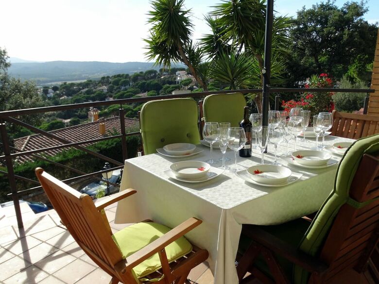Casa En Urbanizaci�n Les Teules