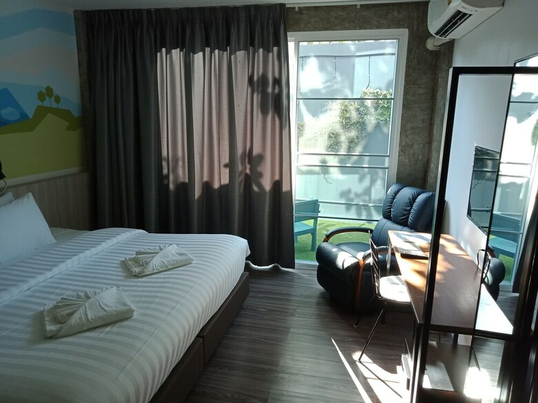 Hostal Lana Beds And Spaces - Hostel