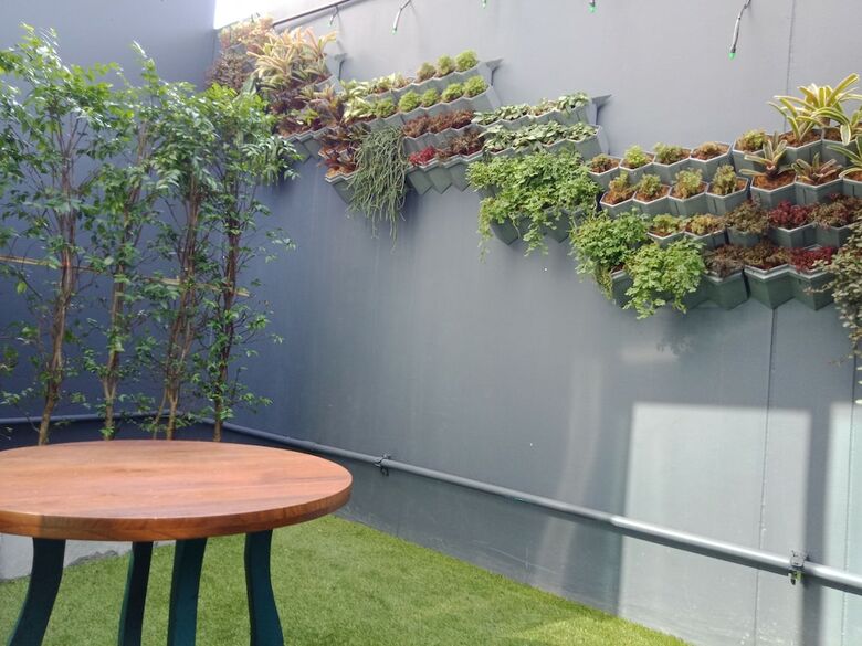 Hostal Lana Beds And Spaces - Hostel
