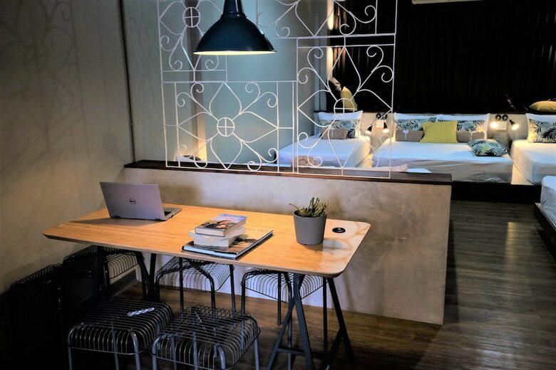 Hotel Yaksa Private