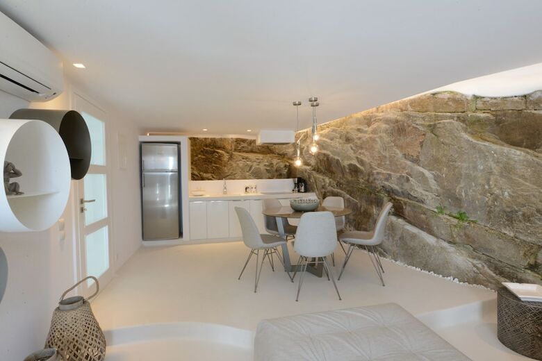 Apartamentos Amethyst Suite