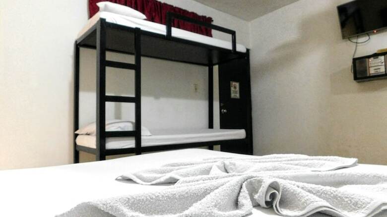 Hotel Suite 45