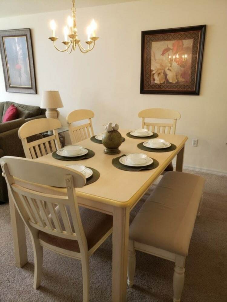 Villas At Island Club