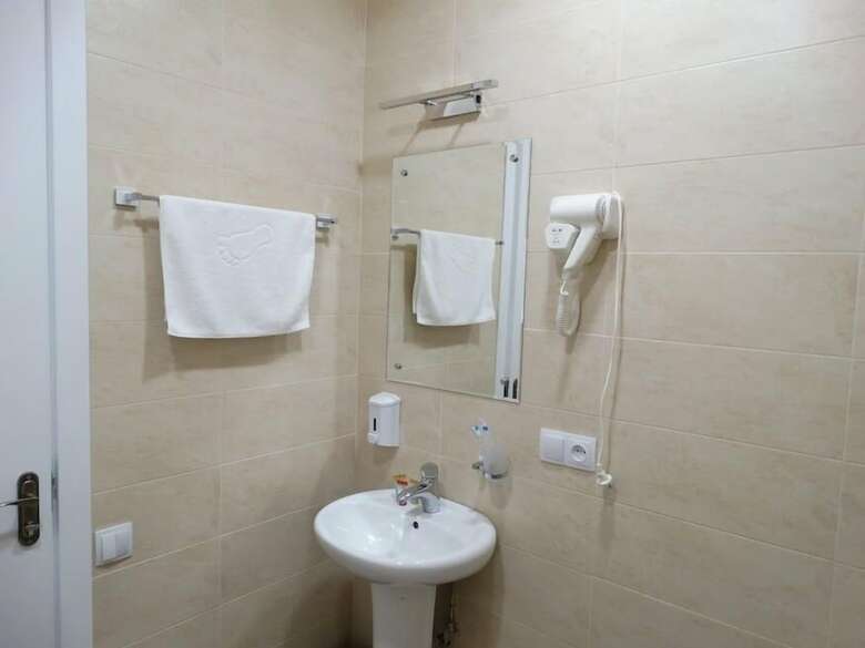 Hotel Iveria