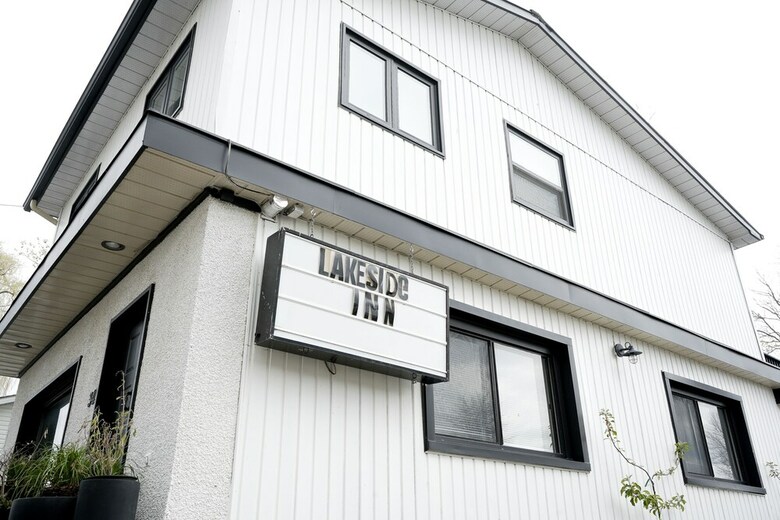 Posada Lakeside Motel