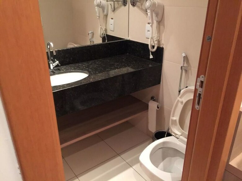 Gir�o House Apart