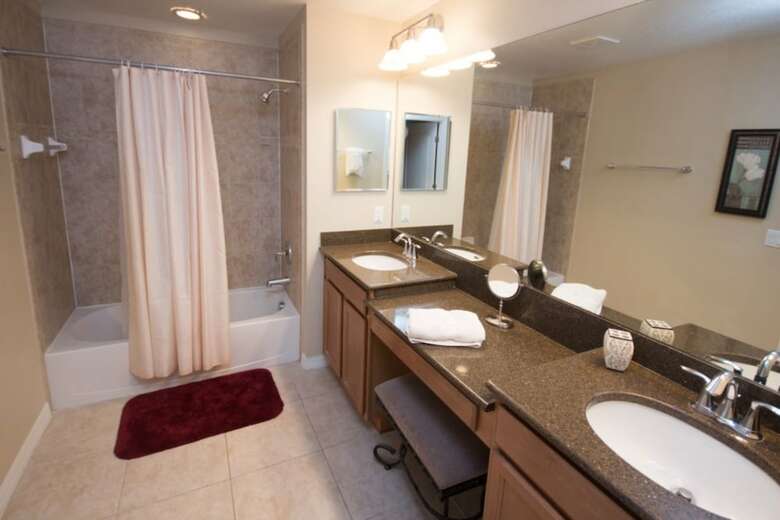 Paradise Palms Resort