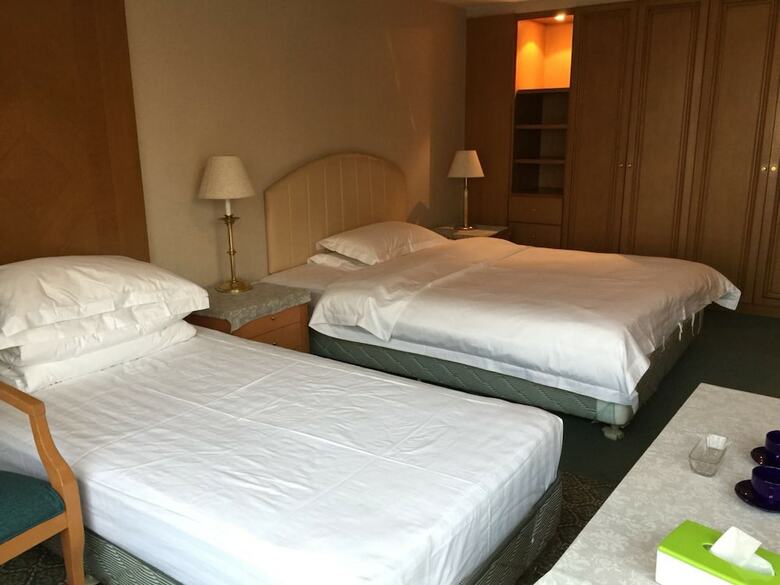 Beijing New World Cbd Apartment