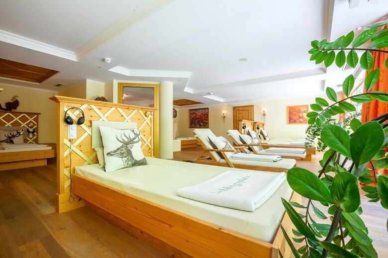 Alpenblick Sport- & Familienhotel