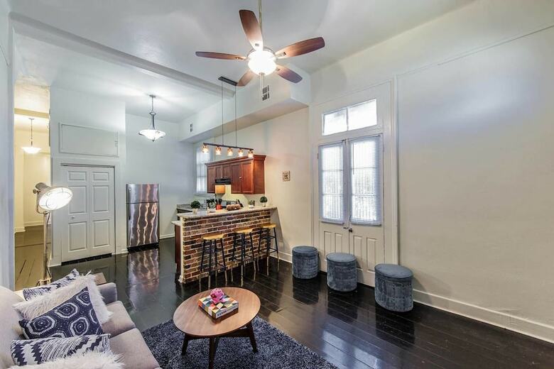 Authentic 2br/2ba In Historic Treme By Domio