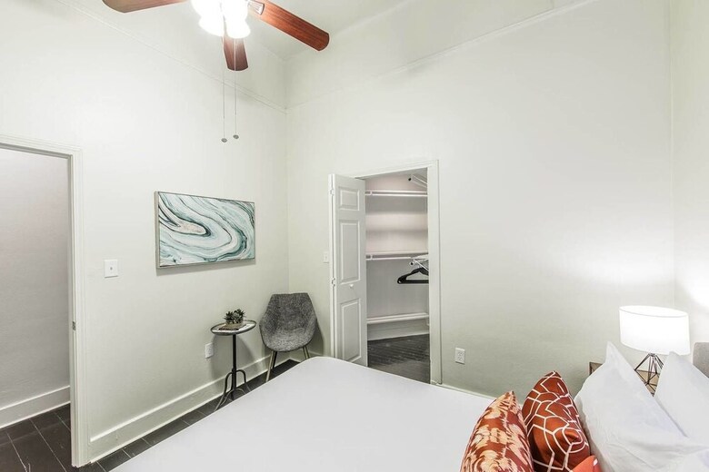 Authentic 2br/2ba In Historic Treme By Domio