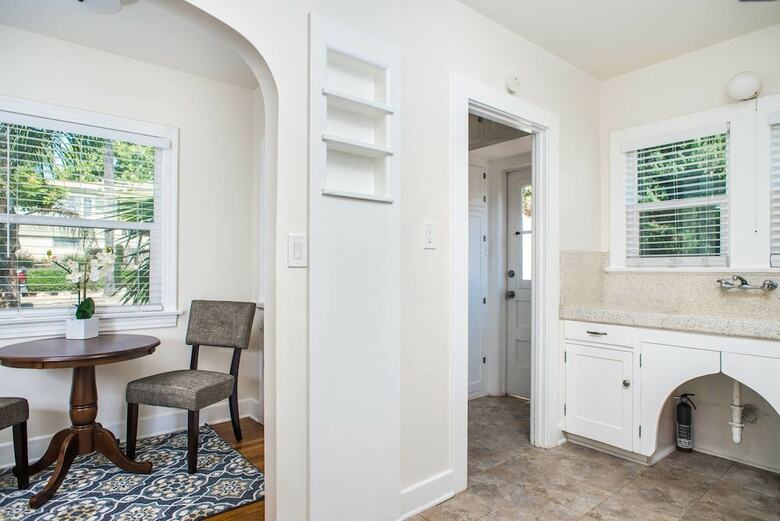 Pleasant Hillcrest 2 Br Near Balboa Park By Domio